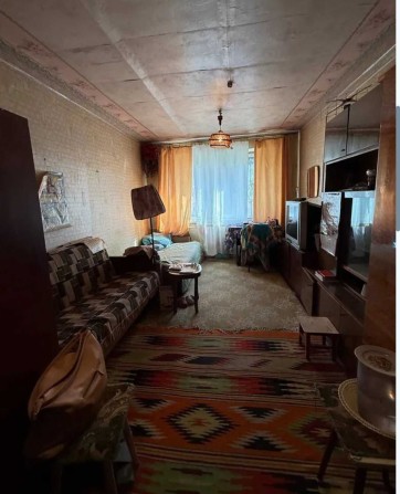 Продається кімната в гуртожитку на ЗБВ - фото 1