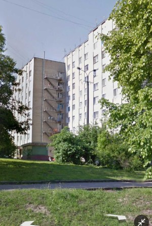 Продам кімнати в гуртожитку з можливістю 
підведення  водопостачання. - фото 1