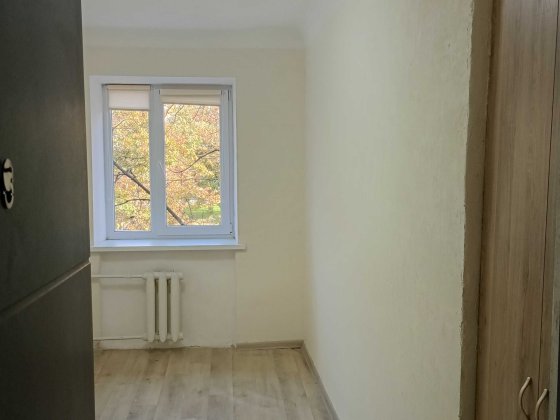 Кімната з ремонтом у гуртожитку, центр Рівного | 4 поверх з 5