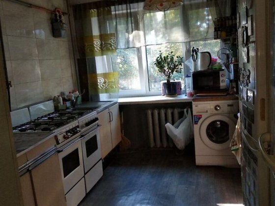 Продається кімната на Чоколовці Київ