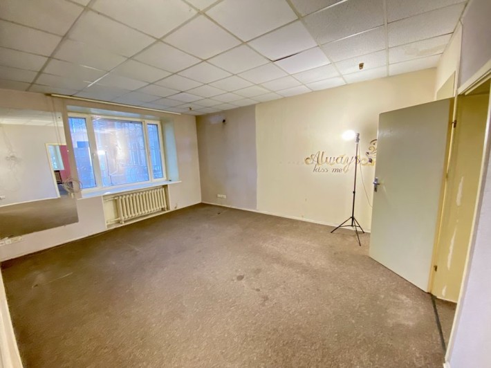 Продам 3х ком.кв. р-н пр. Лесі Українки - фото 1