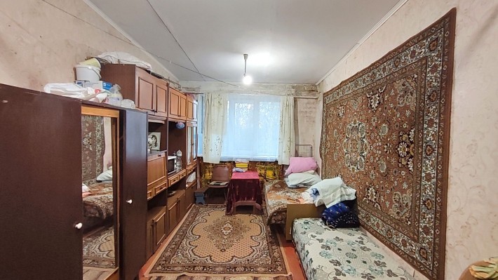 Продам 2 приватизовані кімнати в гуртожитку м.Підгородне - фото 1