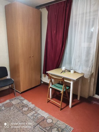 Продам комнату 12м2 с балконом в 3х ком.кв. троещина 10800 дол. - фото 1