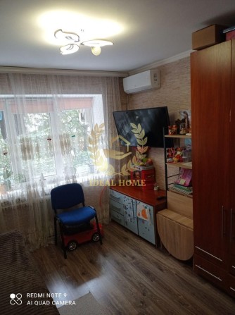 Продаж кімнати метро Шулявська 15 хвилин пішки - фото 1