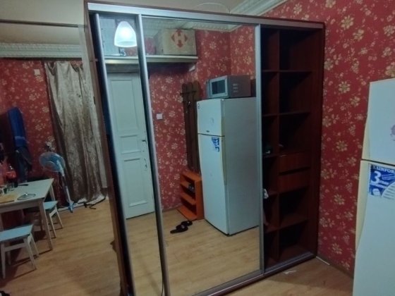 Продам комнату в общежитии СТАЛЕВАРОВ 18 метров  3.500уе