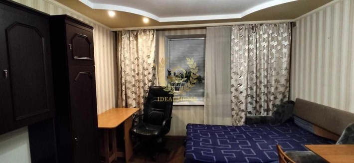 Продаж кімнати в гуртожтку, на Воскресенці - фото 1