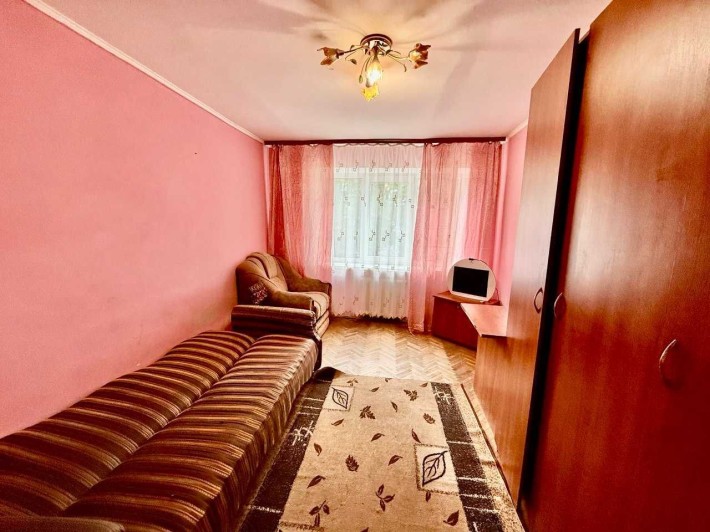 Продаж кімнати у сімейному гуртожитку - фото 1