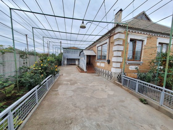 Будинок в Нікополі р-н 3 дільниці (верх) Нікополь