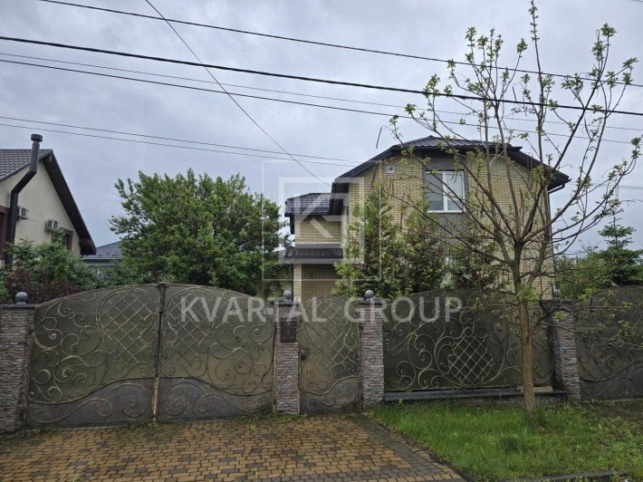 Просторий будинок з каміном та басейном для великої родини! - фото 1