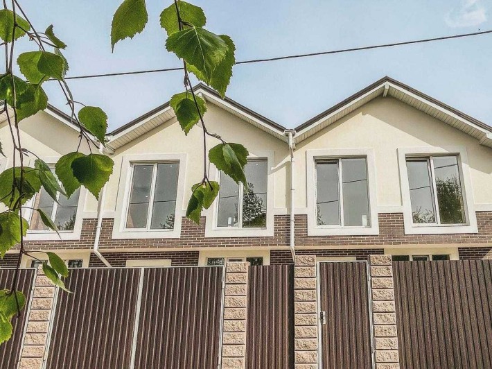 Таунхаус з чистовим оздобленням в центрі Бучі, єОселя, Сертифікат-ТАК - фото 1