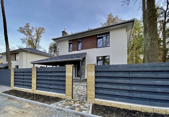 Продаж будинку у Лісовій Бучі біля Бістро Пекаря, хороша локація - фото 1