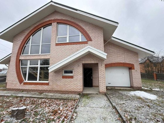 Будинок в елітному районі з охороною! Ірпінь