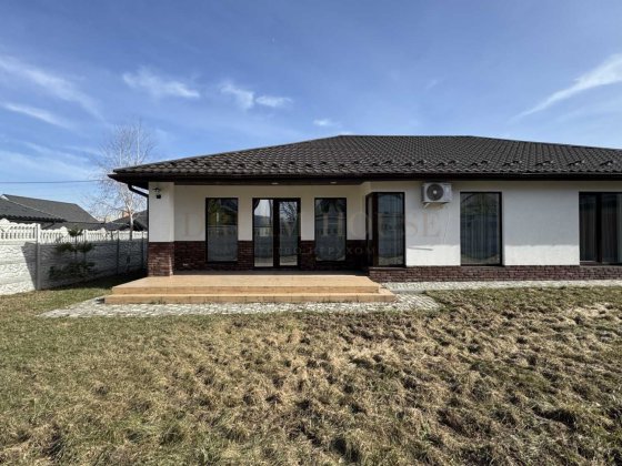 Продаж будинку з ремонтом у м.Буча Буча