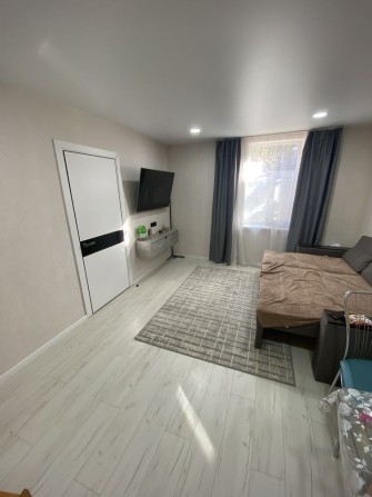 Частина будинку в центрі, Сінна, стадіон. Без комісії. Торг - фото 1