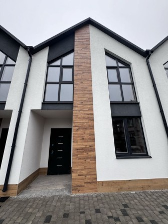 Таунхаус біля парку з газовим опаленням - фото 1