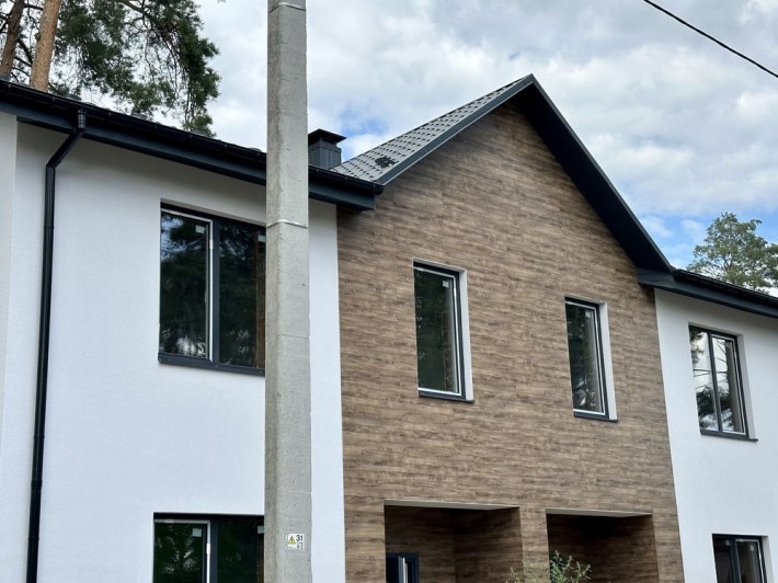 Дуплекс у лісовій Бучі. Район Річ Таун Буча. 115 000 $ - фото 1