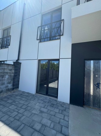 Продам котедж з ділянкою та комунікаціями !!! - фото 1