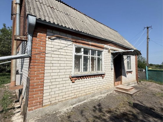 Продаться будинок. Вихід до ставка Полтава