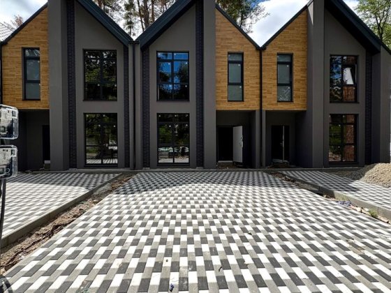 Таунхаус SohoPark, Бучанський парк, центр комунікаціі Буча