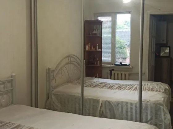 "Продається  будинок/частина з ділянкою і гаражем Рівне