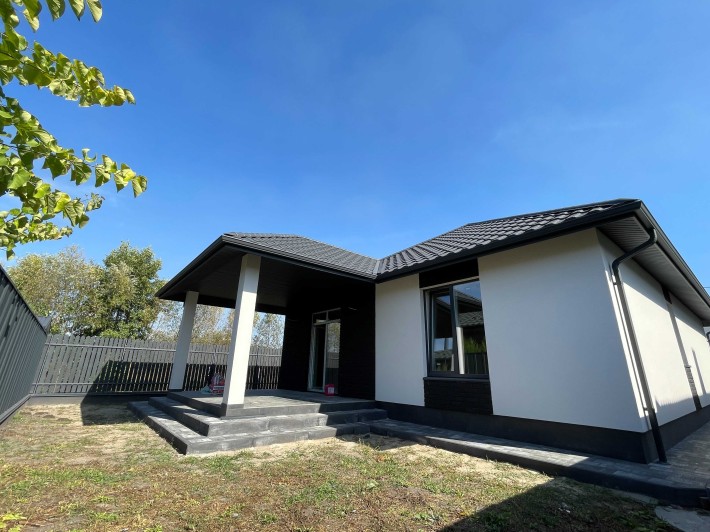 Одноповерховий Будинок 120м2 на 5 сотках в Лісовій Бучі - фото 1