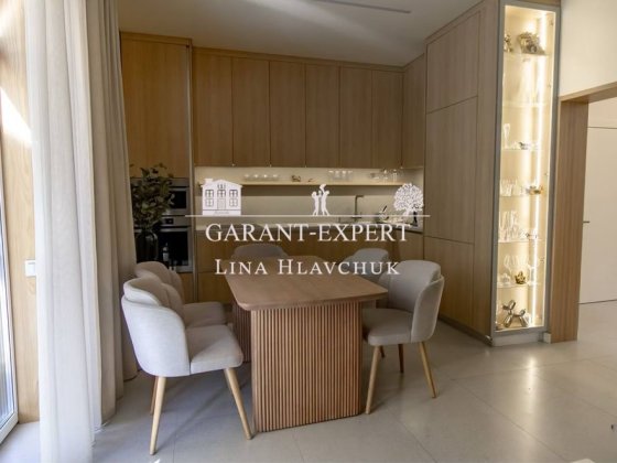 Дуплекс 120 м² з новим ремонтом і меблями в Бучі, 2,5 соток. Газ Буча