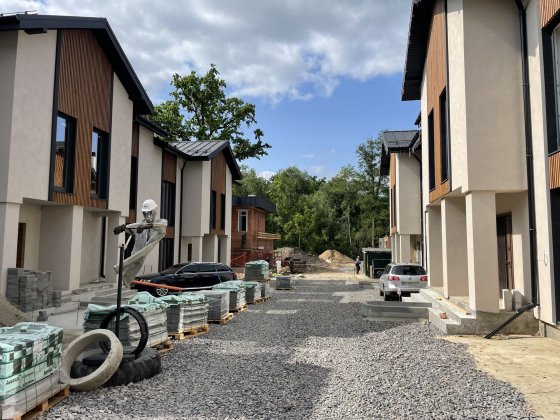 Таунхаус 100 м2 в Ірпені, без ремонту, парк Незнайко Ірпінь