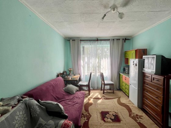 Продаються дві кімнати в гуртожитку  вул.Угорська