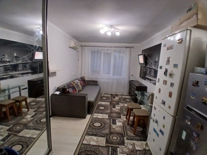 Продаж кімнати в сімейному гуртожитку від власника блочного типу - фото 1