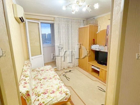 Продам 1-кімнатну квартиру, вул. Березняківська, Березняки VD Киев