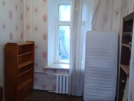 ул. Дворянская (возле кирхи). Комната в коммуне. 1 сосед. Одесса