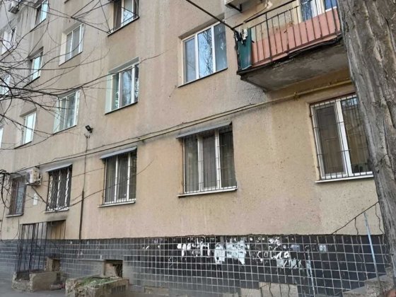 Камната в комуне 17м2 Одесса