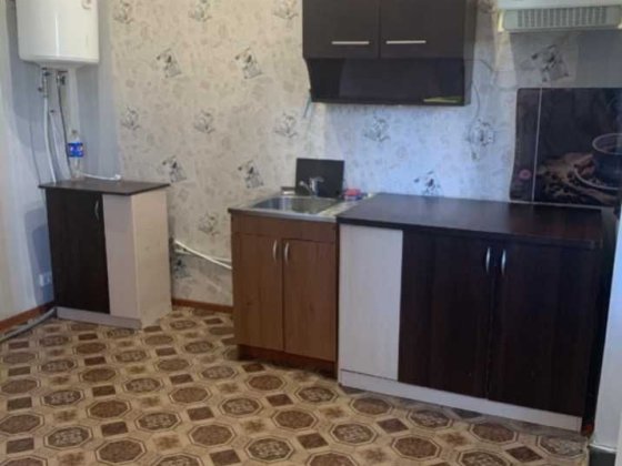 Продам гостинку с балконом (404324) Харьков