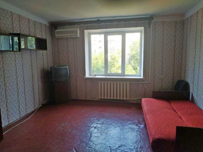 Комната 17 м в коммунальной квартире - фото 1