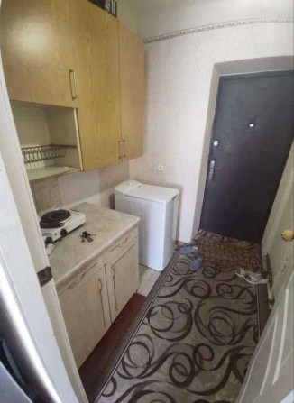 Гостинка со своим санузлом и мини- кухней - фото 1