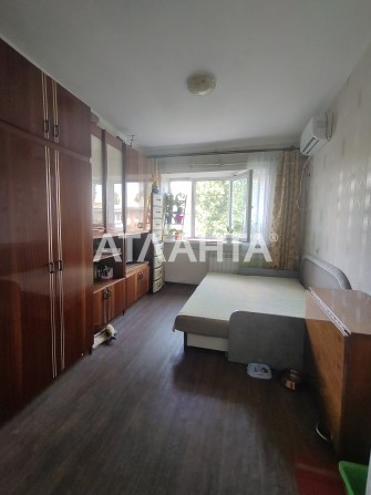 Продам комнату в коммунальной квартире на ул. Космонавтов - фото 1