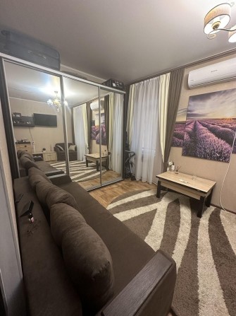 Продам комнату в коммуне ул. Успенская Центр(213-612) - фото 1