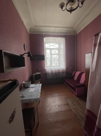 Продам гостинку в Центре - фото 1