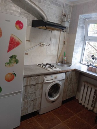 Продам 1 комнатную квартиру ул. Генерала Бочарова - фото 1