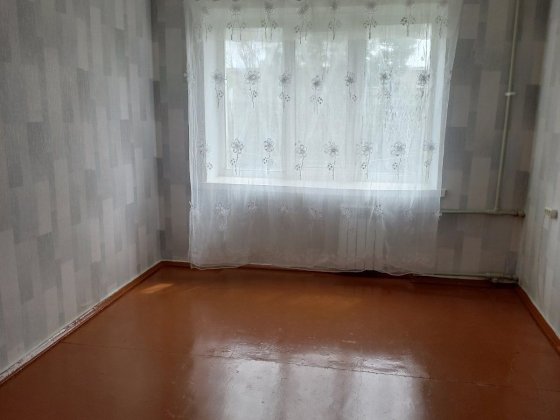 Продам комнату в коммуналке на ХТЗ. Агентствам не звонить. Харьков