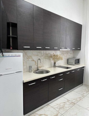 Продам квартиру студию (404002) - фото 1