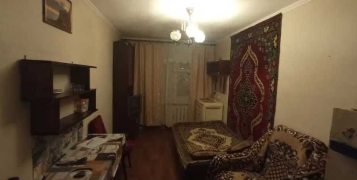 Комната в малочисленной коммуне, ул. Новикова. Теплая и светлая - фото 1