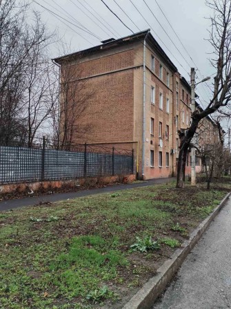 Продам квартиру в кирпичном доме (404111) - фото 1