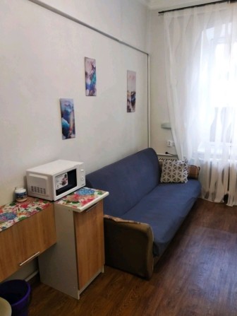 Продам коммуну с ремонтом в центре - фото 1