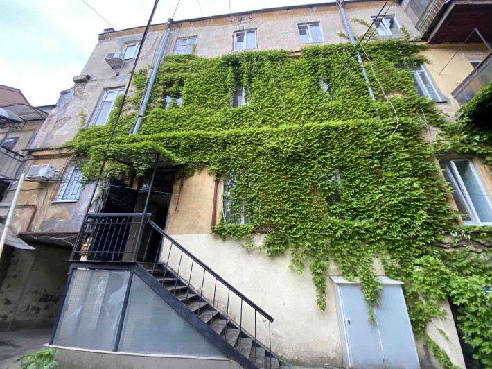 Комната 13м в жилом состоянии с одним соседом на Итальянском бульваре - фото 1