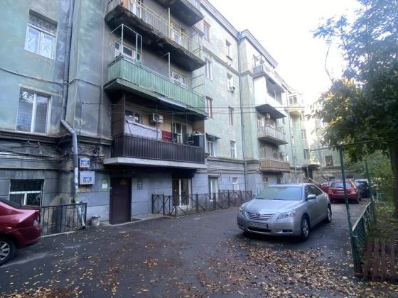 Купи комнату возле Нового рынка все свое Одесса