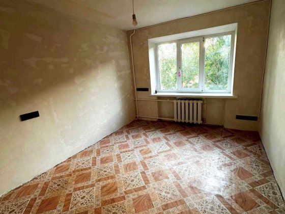 Продам гостинку на «блоці» на Новожаново Харків