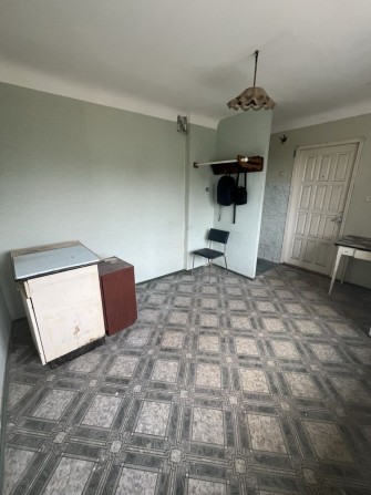 Терміново продам ізольовану кімнату - фото 1