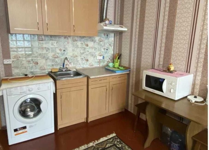 Продам Гостинку Ремонт Свой Санузел Балкон  метро Индустриальная OA - фото 1