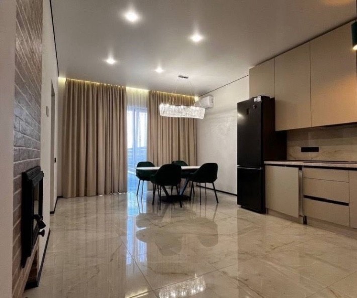 Продаж котеджу з ремонтом - фото 1